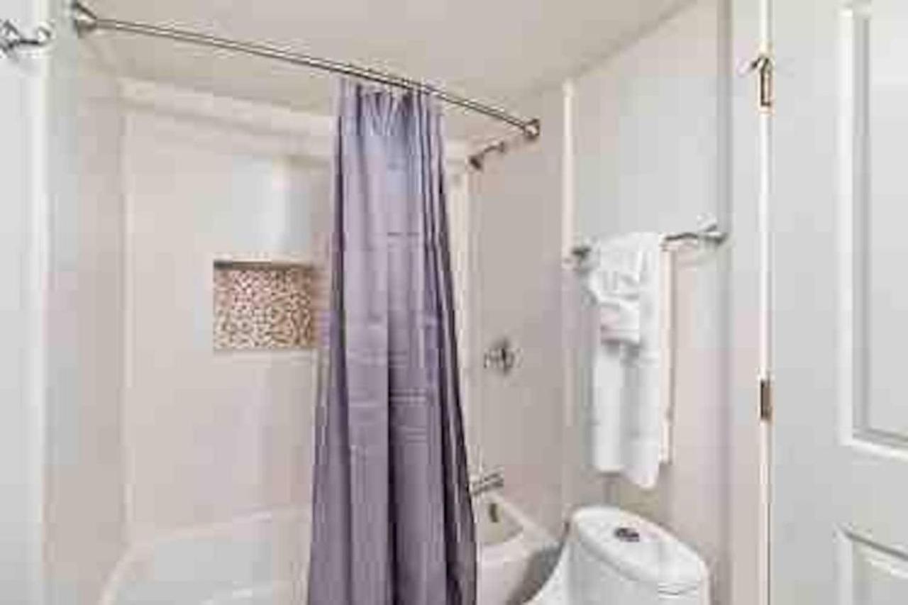 Bahia Mar Solare Tower 6th Floor Bayview 2bd 2ba With Pools *